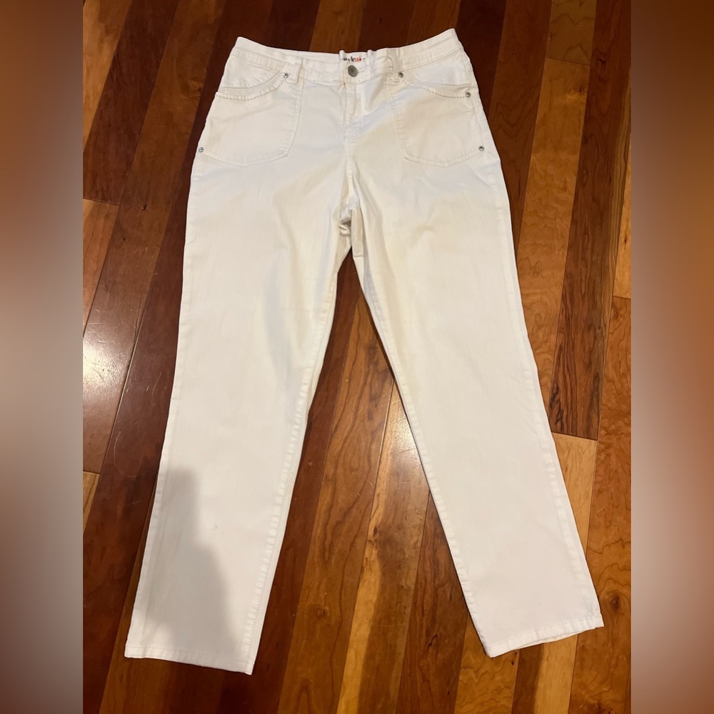 Style & Co White Denim Vintage Jeans Ladies Size 14 Comfy Stretchy Summer Essent